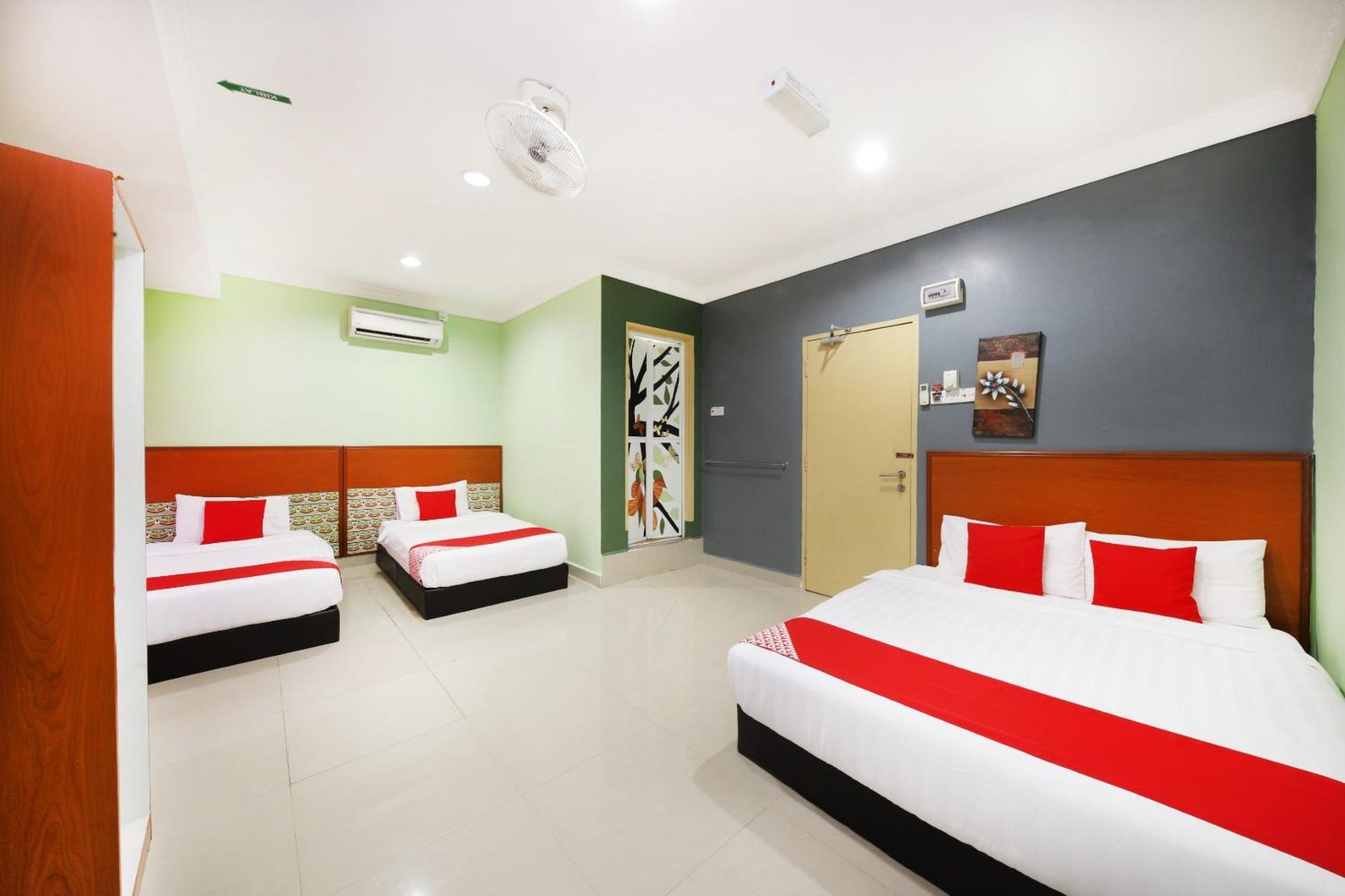 Super Oyo 720 Corridor Hotel 2 Pekan Exterior photo