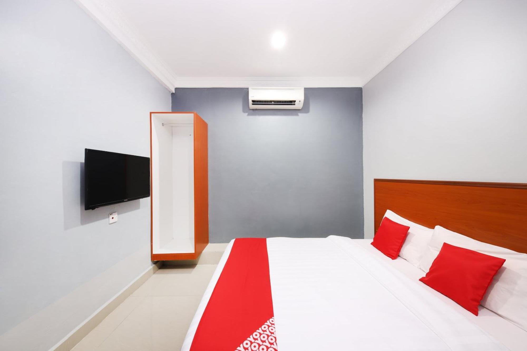 Super Oyo 720 Corridor Hotel 2 Pekan Exterior photo
