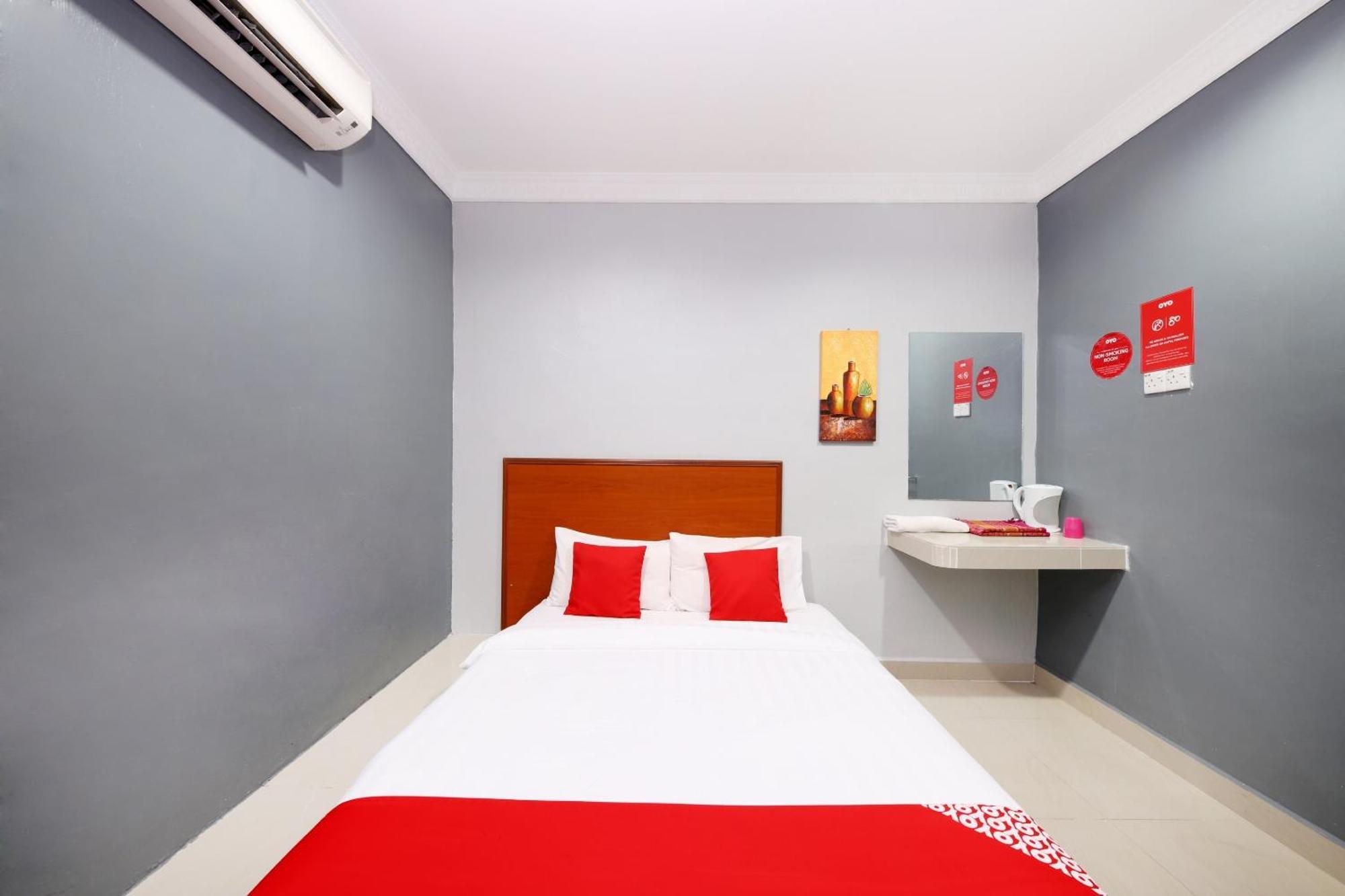 Super Oyo 720 Corridor Hotel 2 Pekan Exterior photo